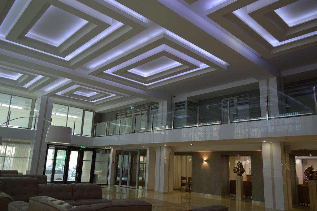 Apart Hotel 92/2 Karagandy Exterior foto